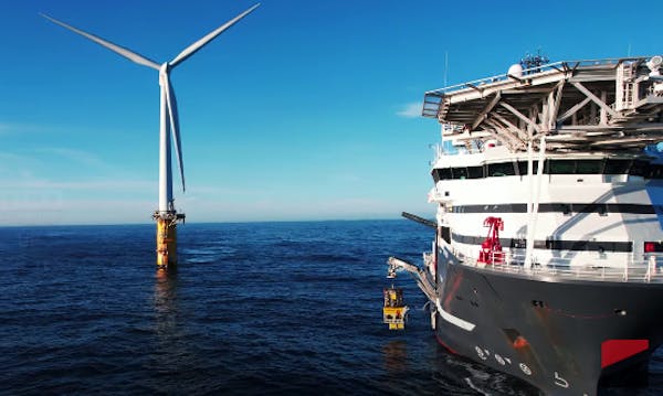 Offshore vessel and wind turbines