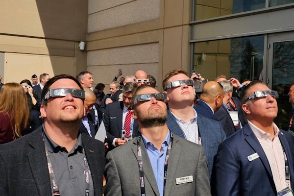 Bright future: Participants at the Sea & Air Space exhibition in Washington DC could enjoy the solar eclipse with Imenco shades.